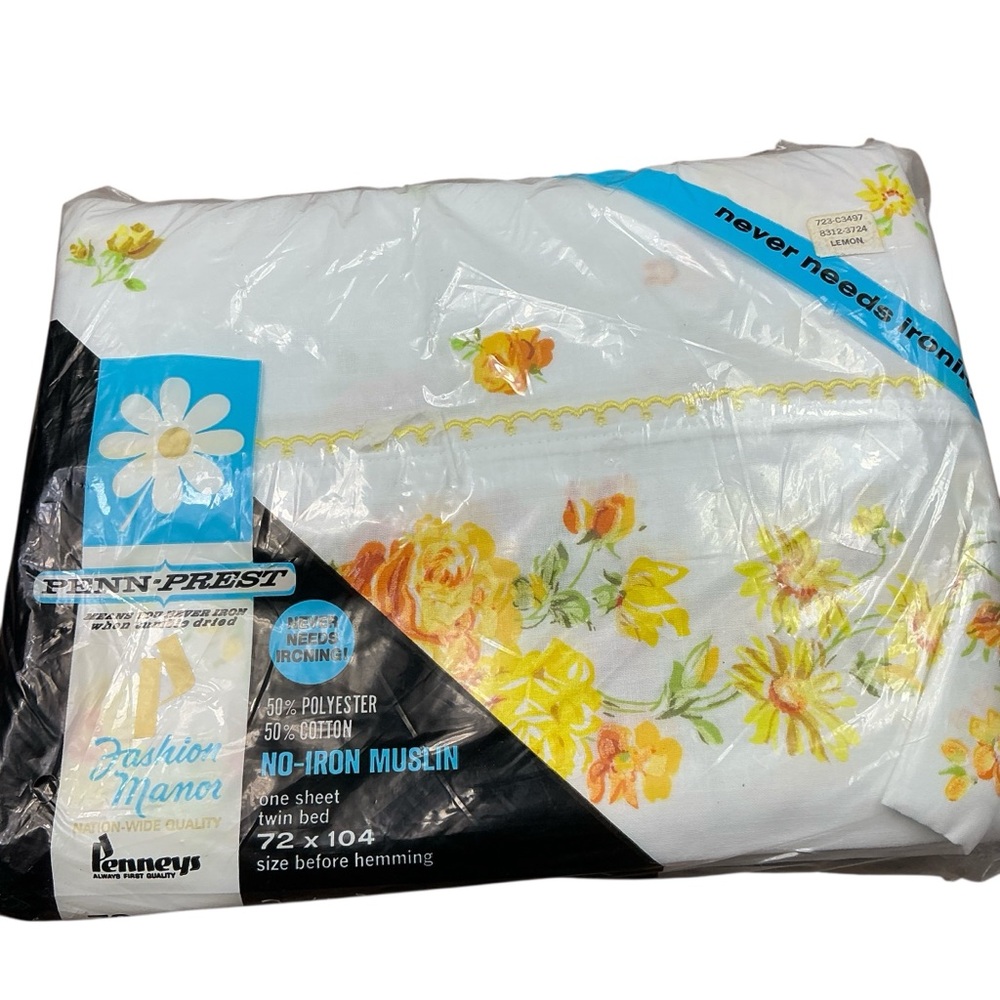 Vintage Penney’s Penn Prest sunny yellow floral sheet 72x104 USA dead stock